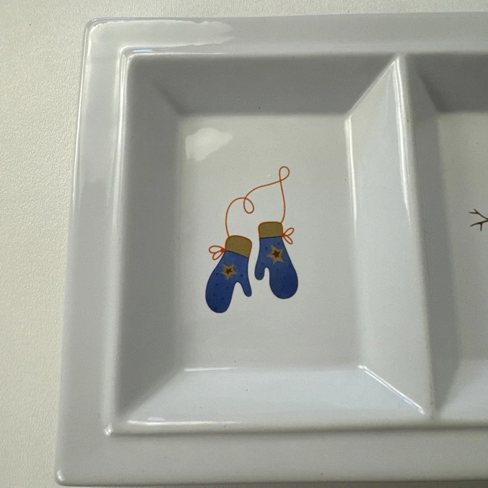 Holiday 3-Section Divided Serving Tray Platter‎ White Snowman Mittens Stocking